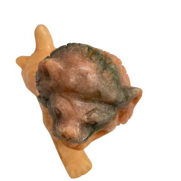 Soap Stone small Lion Figurine 
4.25”W x 3.25”T heavy, paper weight - Picture 7 of 10